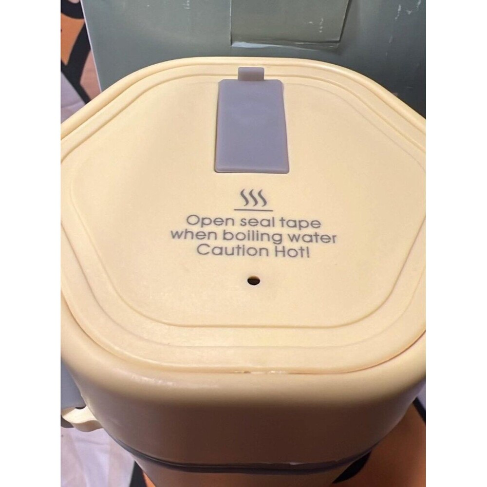balbali Portable Electric Kettle HP‑300E – Yellow – NEW in Box - Picture 5 of 8